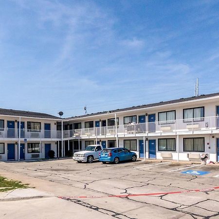 Motel 6 Fort Worth North Haltom City Extérieur photo