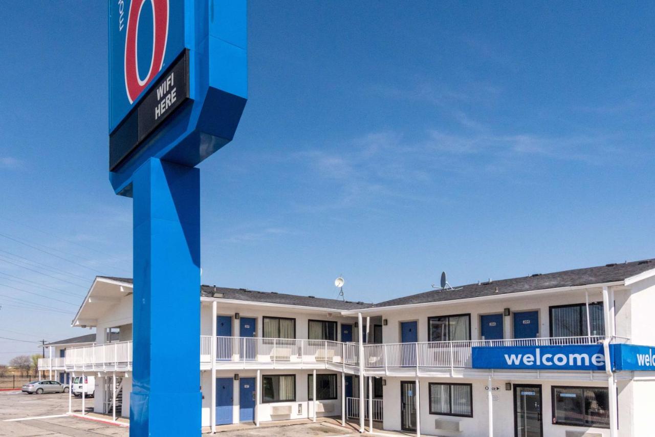 Motel 6 Fort Worth North Haltom City Extérieur photo