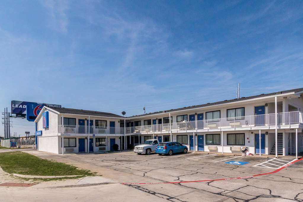 Motel 6 Fort Worth North Haltom City Extérieur photo